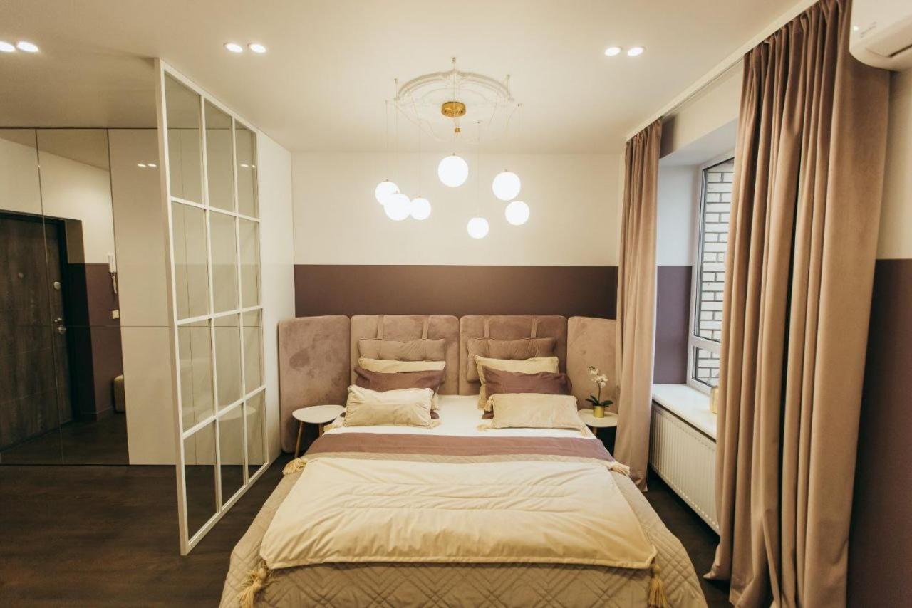 Atlant Luxury Apartments On Golovna Навпроти Тц Депот, Безконтактне Заселення Чернівці Екстер'єр фото