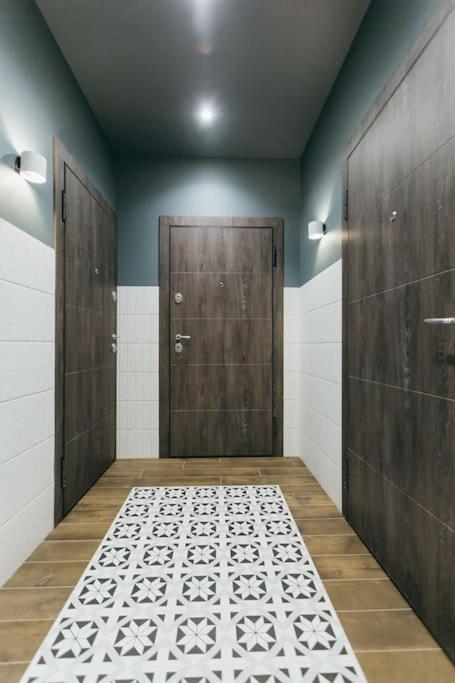 Atlant Luxury Apartments On Golovna Навпроти Тц Депот, Безконтактне Заселення Чернівці Екстер'єр фото