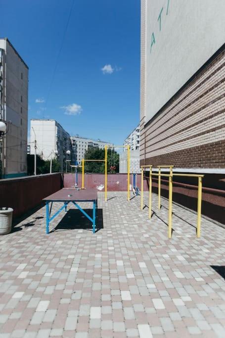 Atlant Luxury Apartments On Golovna Навпроти Тц Депот, Безконтактне Заселення Чернівці Екстер'єр фото